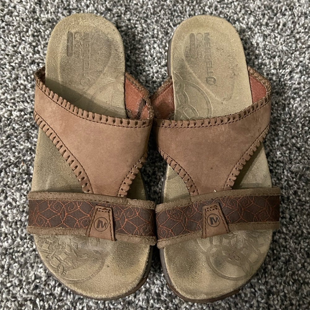 Merrell dark Earth Performance Footwear slide slip on sandals 6